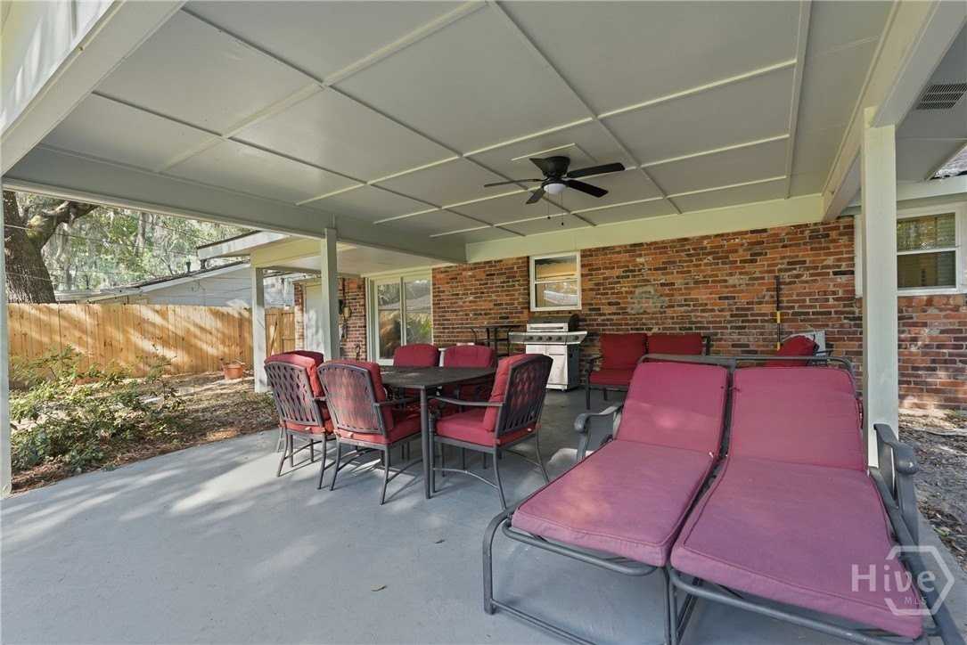 32 Silverstone Cir - Photo 4 of 35