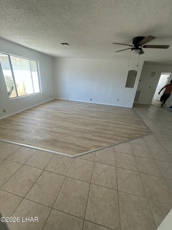 3140 Southwind Ave - Photo 6 of 13