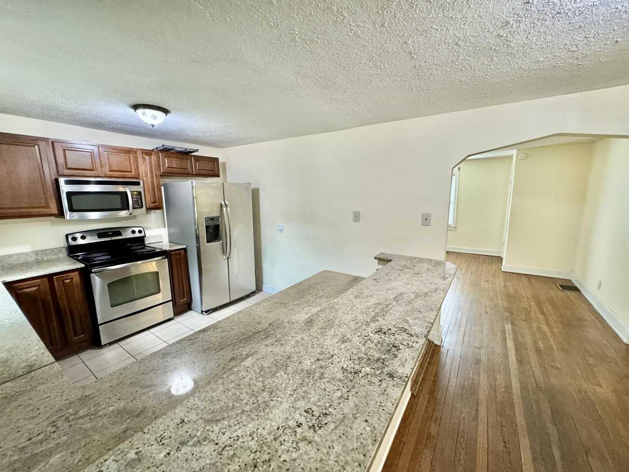 468 Bob O Link Dr - Photo 5 of 50