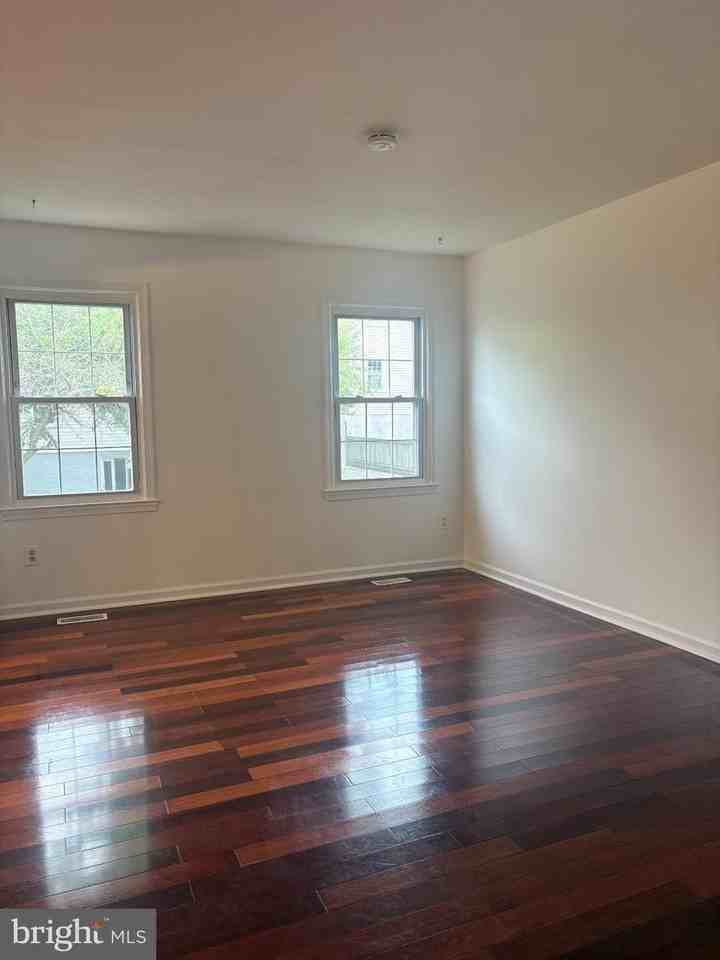 9524 Covington Pl - Photo 3 of 30