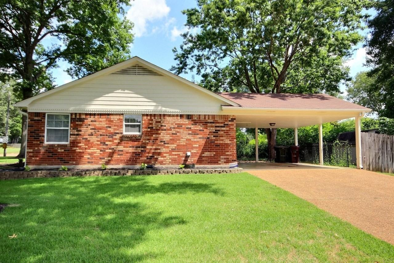 1074 Tararidge Dr - Photo 4 of 29