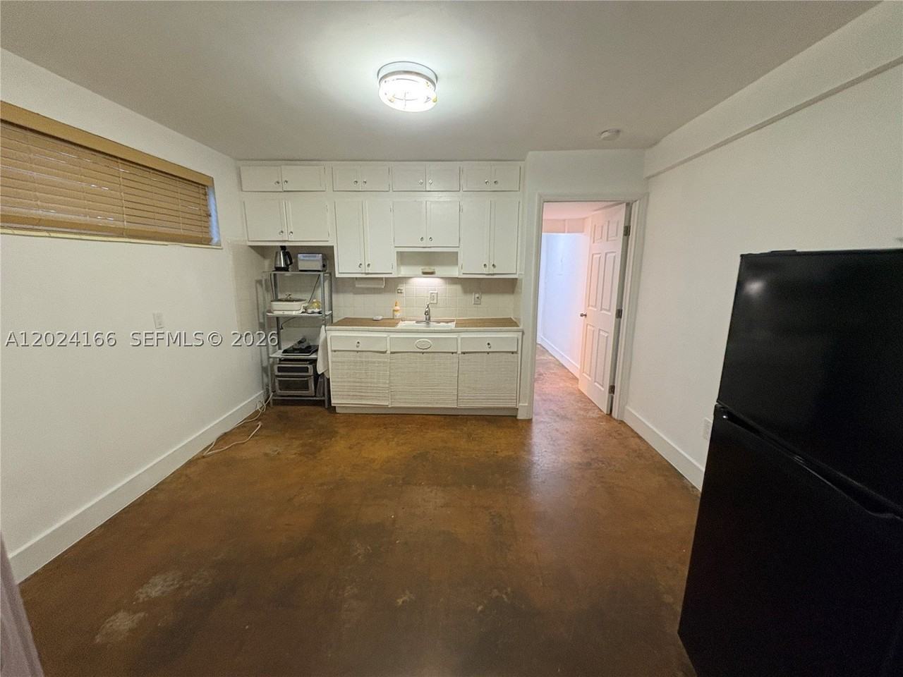 1751 Washington Ave #1H - Photo 2 of 20