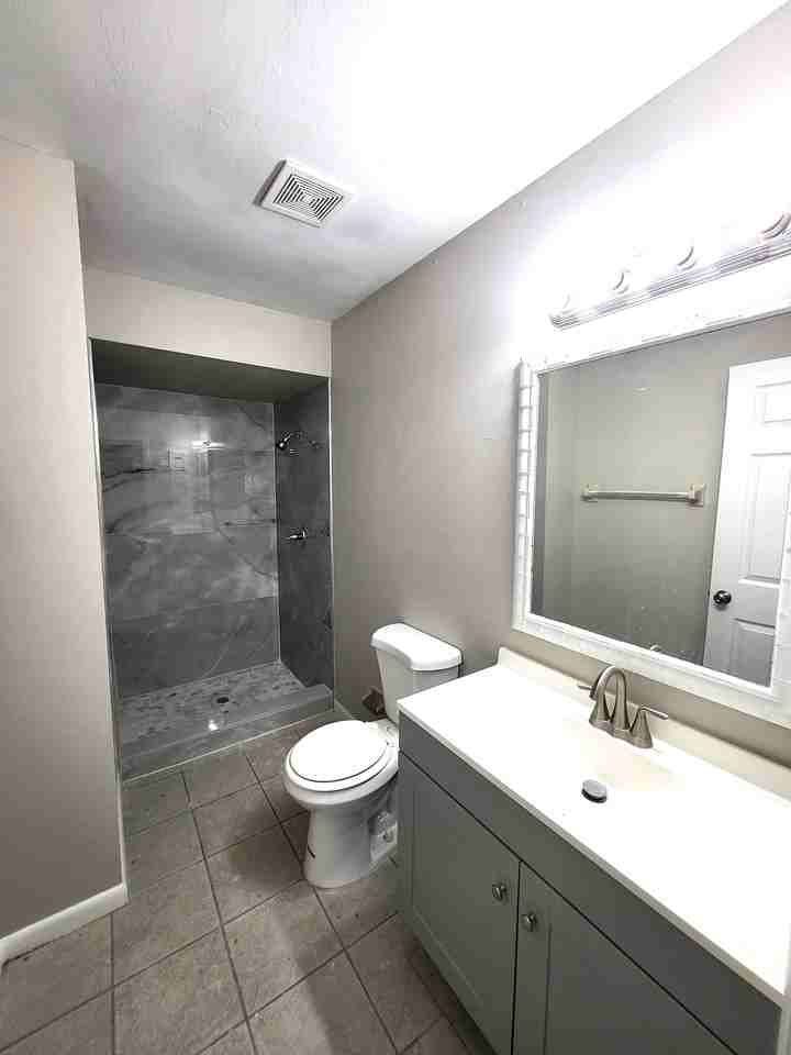 4132 Skyline Blvd #4132 - Photo 5 of 10