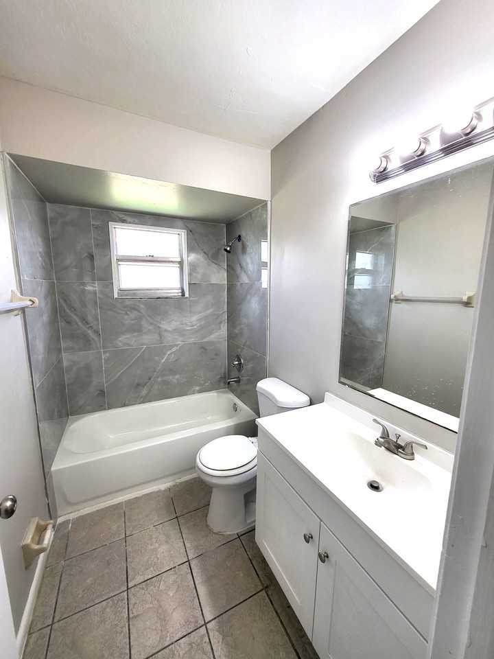 4132 Skyline Blvd #4132 - Photo 7 of 10