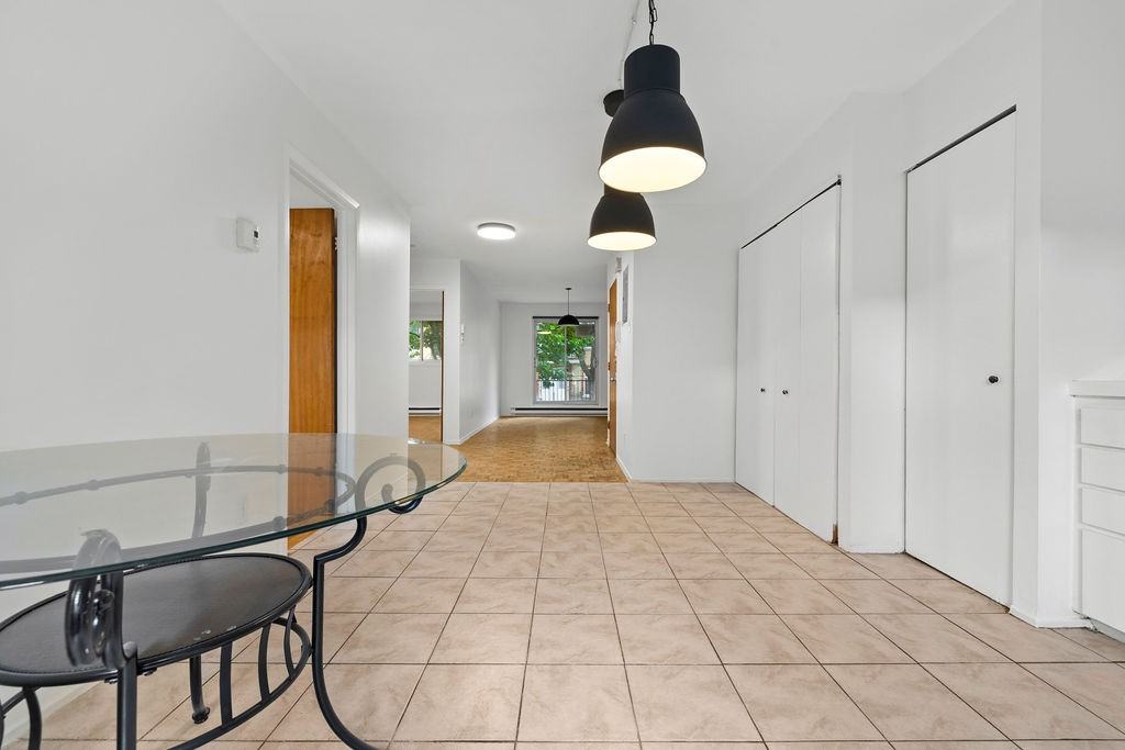 5440 Rue Chabot #4 - Photo 6 of 10