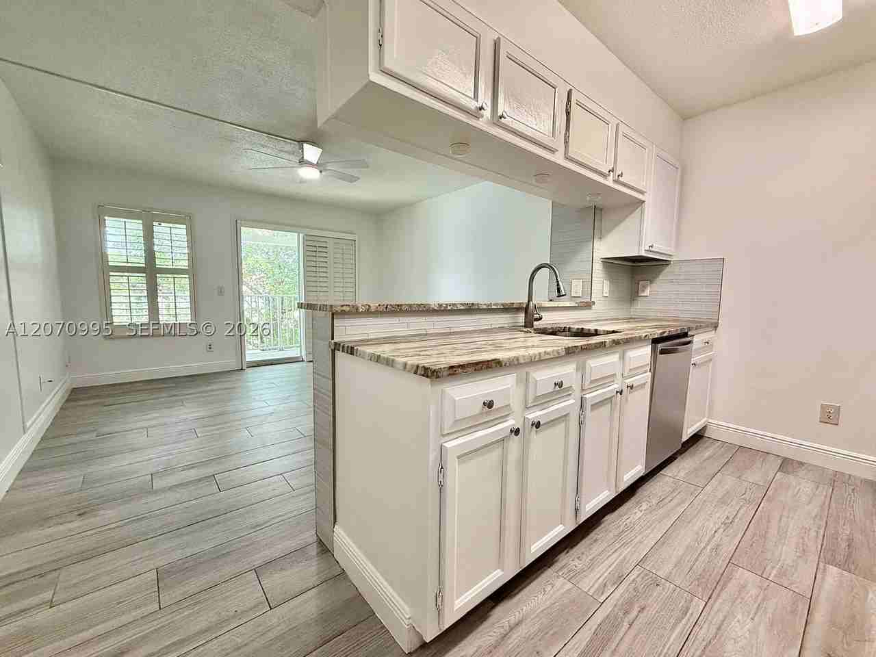 277 Cypress Point Dr #277 - Photo 2 of 21