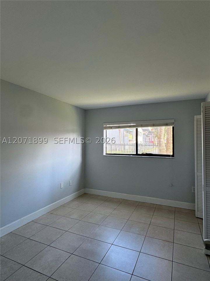 7401 Sw 152nd Ave #105-1 - Photo 5 of 11