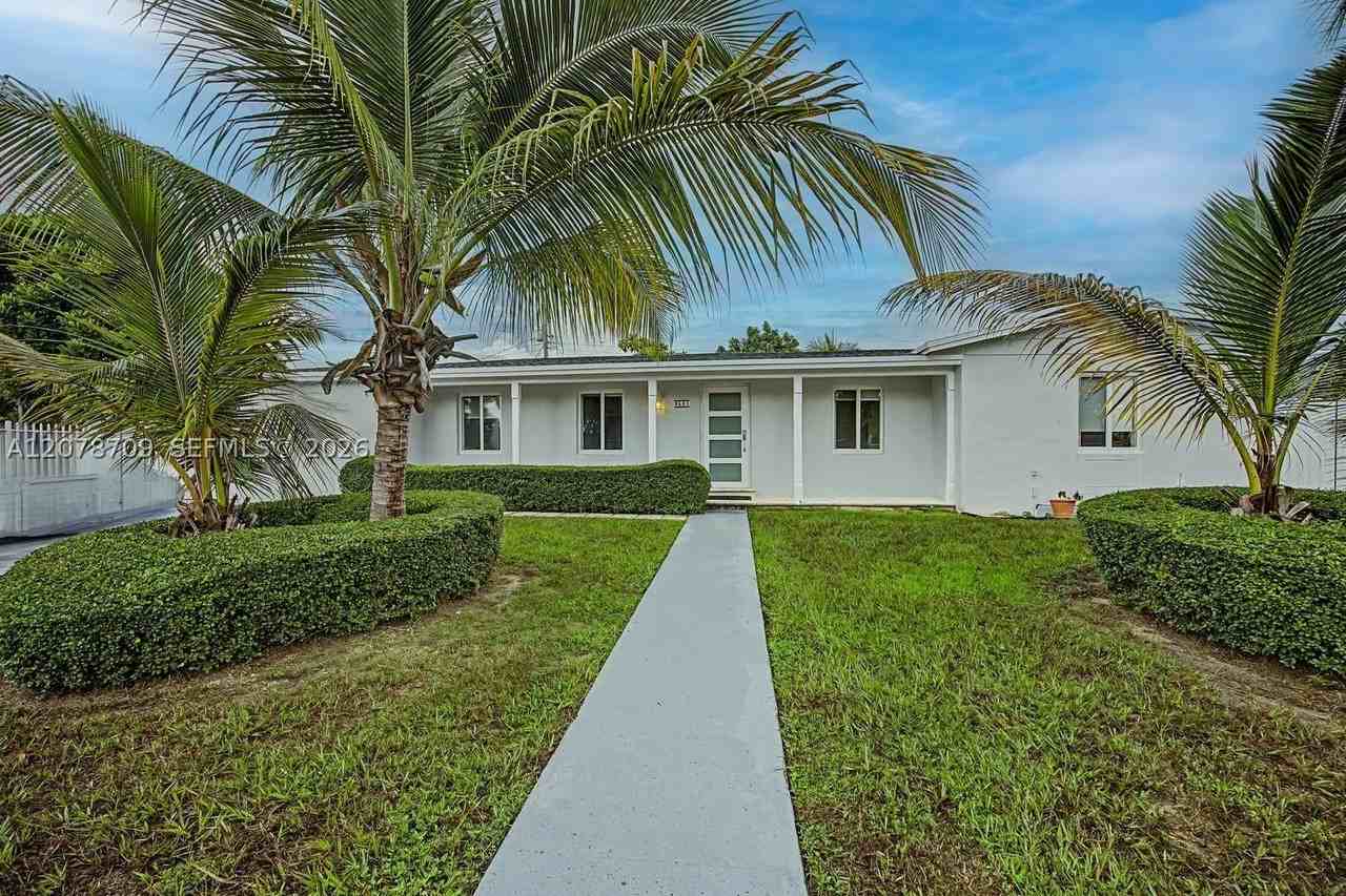 9541 Sw 165th St #0 - Photo 2 of 26