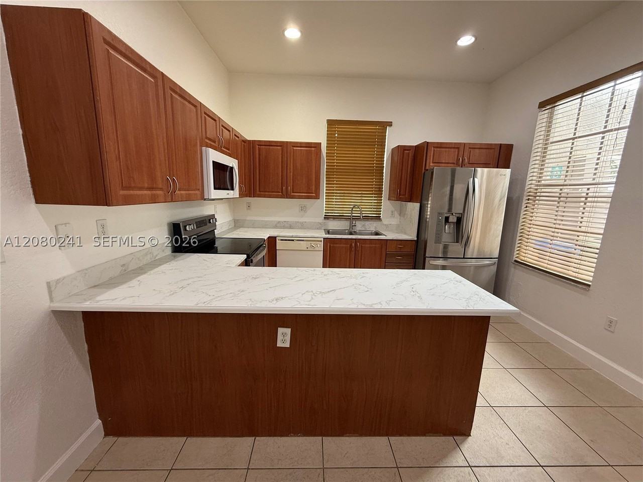 634 Sw 147th Ave #634 - Photo 7 of 10