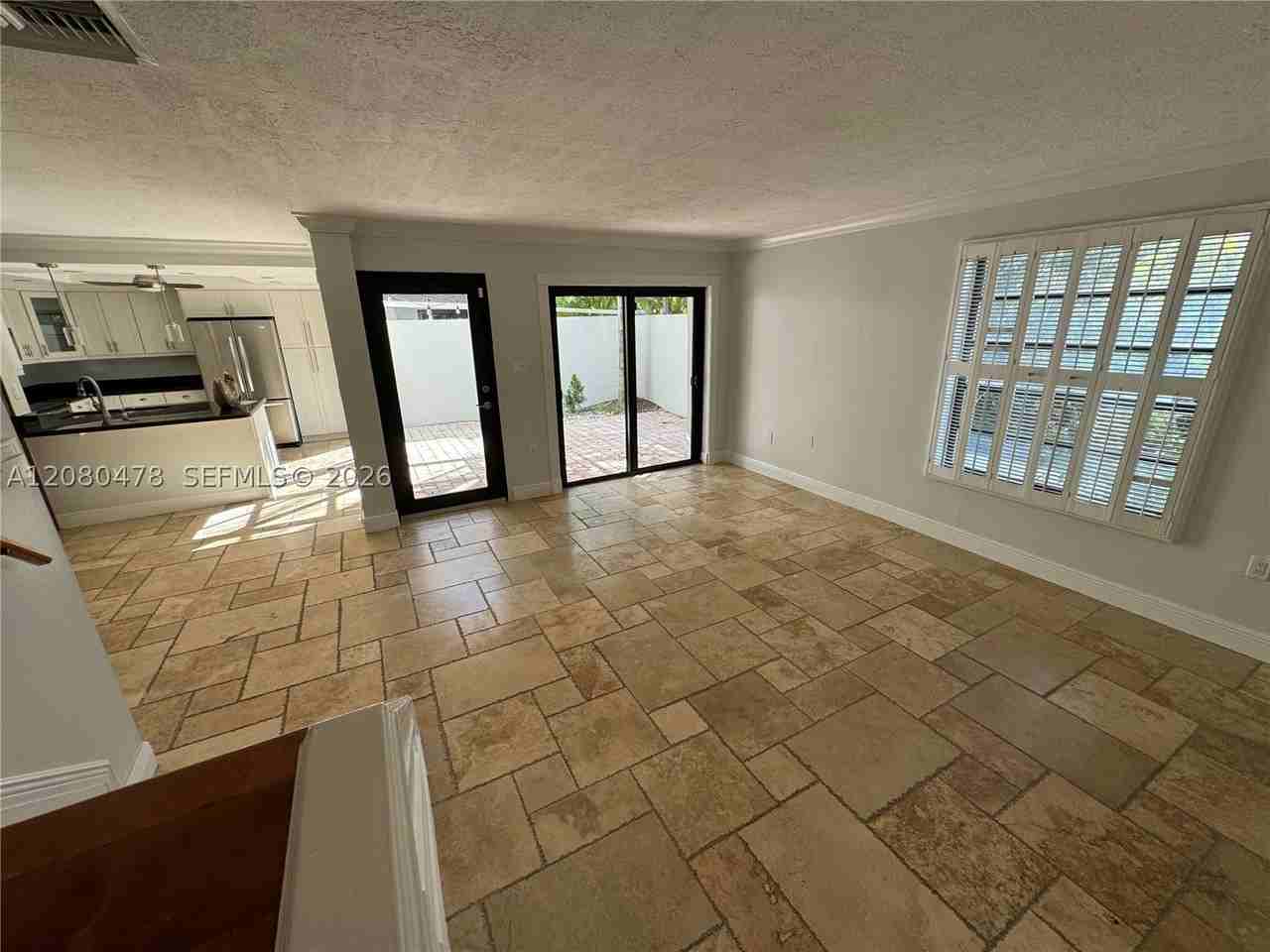 4702 Sw 67th Ave #O5 - Photo 5 of 26
