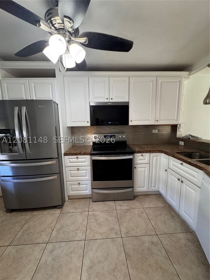 1670 Ne 191st St #100-3 - Photo 6 of 14