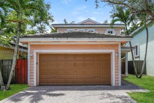 3432 Ne 3rd Dr - Photo 1 of 1