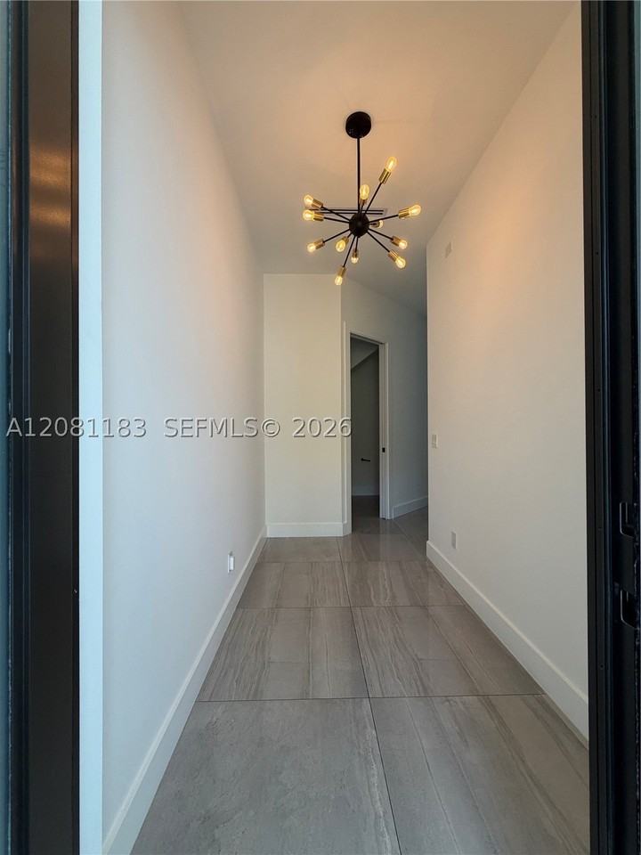 4655 Sw 32nd Ave #2B - Photo 4 of 23