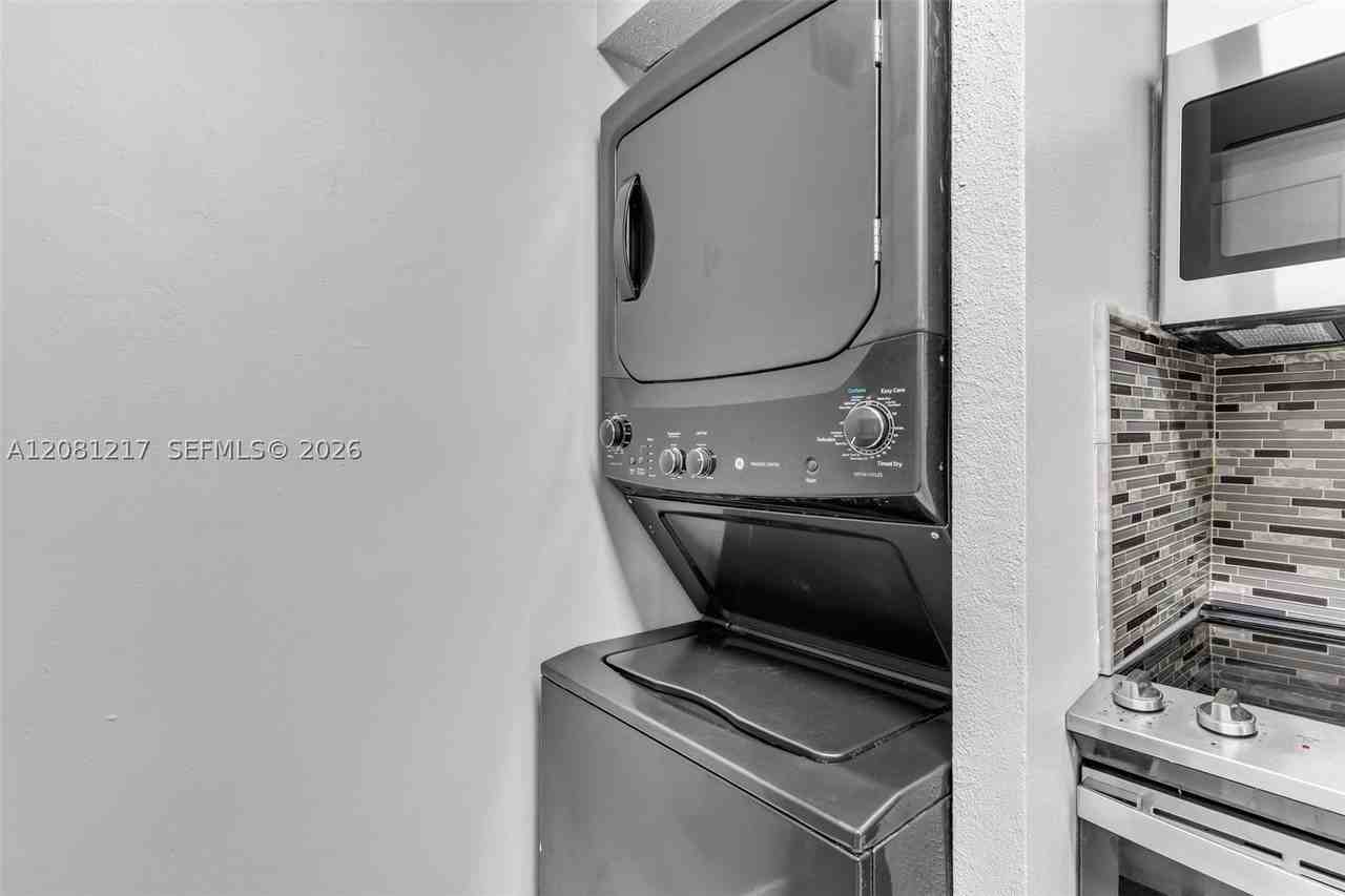 15665 Sw 74th Circle Dr #5 - Photo 7 of 20