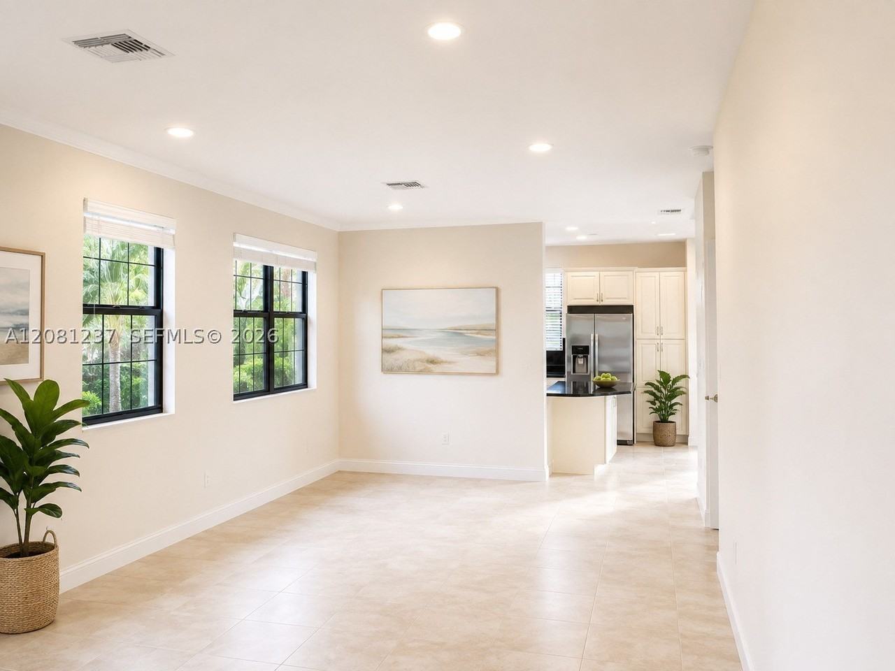 103 Gramercy Square Dr - Photo 5 of 15