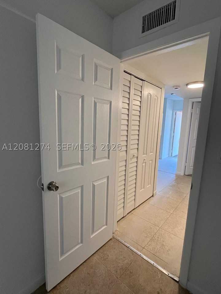 4178 Lakeside Dr #4178 - Photo 7 of 13