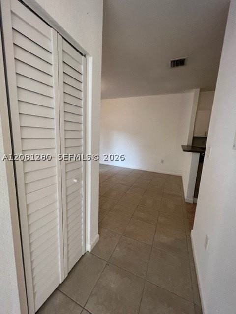 3632 Nw 30th Ct #10F - Photo 4 of 35