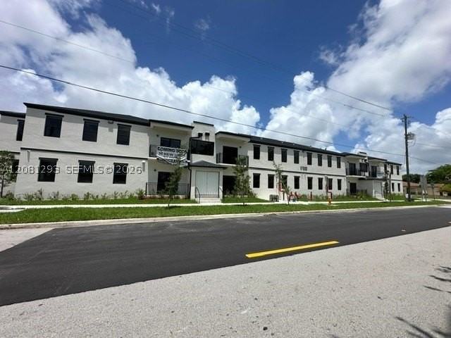 17020 Sw 104th Ave #203