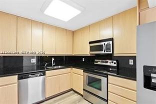 2500 Parkview Dr #1216 - Photo 1 of 1