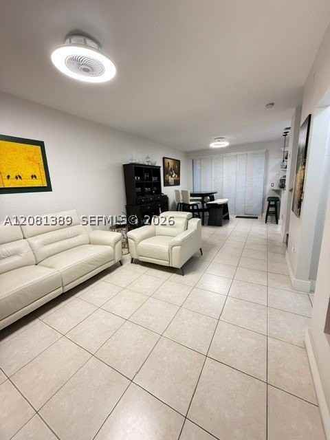 692 Nw 170th Ter - Photo 2 of 22