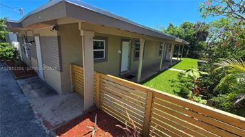featured image of 4000 Greenwood Ave #2