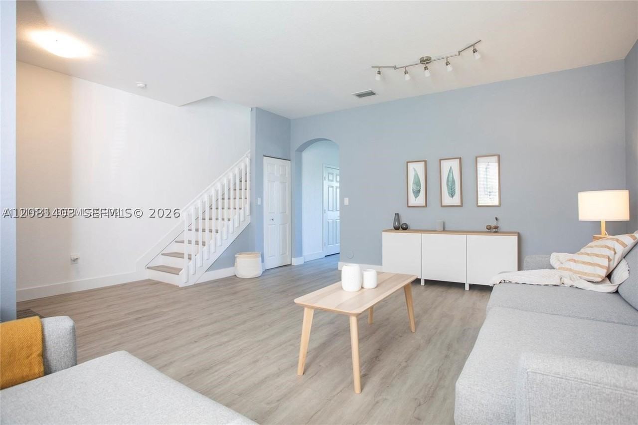 8925 Sw 18th St #404 - Photo 2 of 15