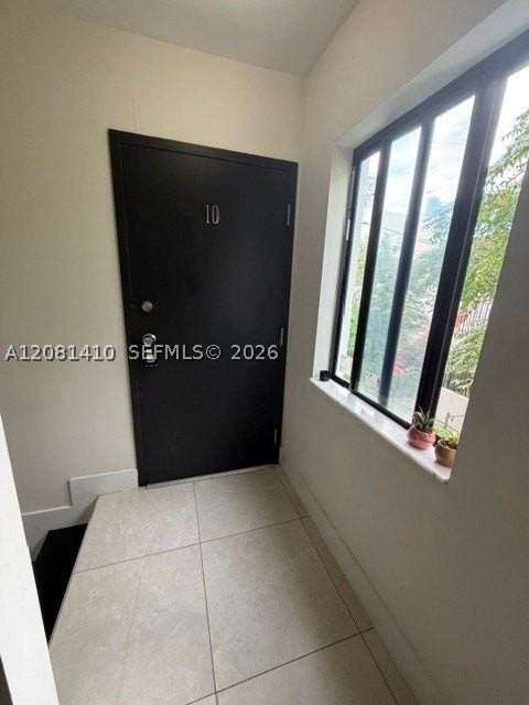 625 Sw 5th Ave #10 - Photo 4 of 12