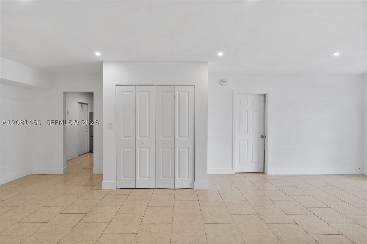 14013 Sw 90th Ave #107D - Photo 6 of 27