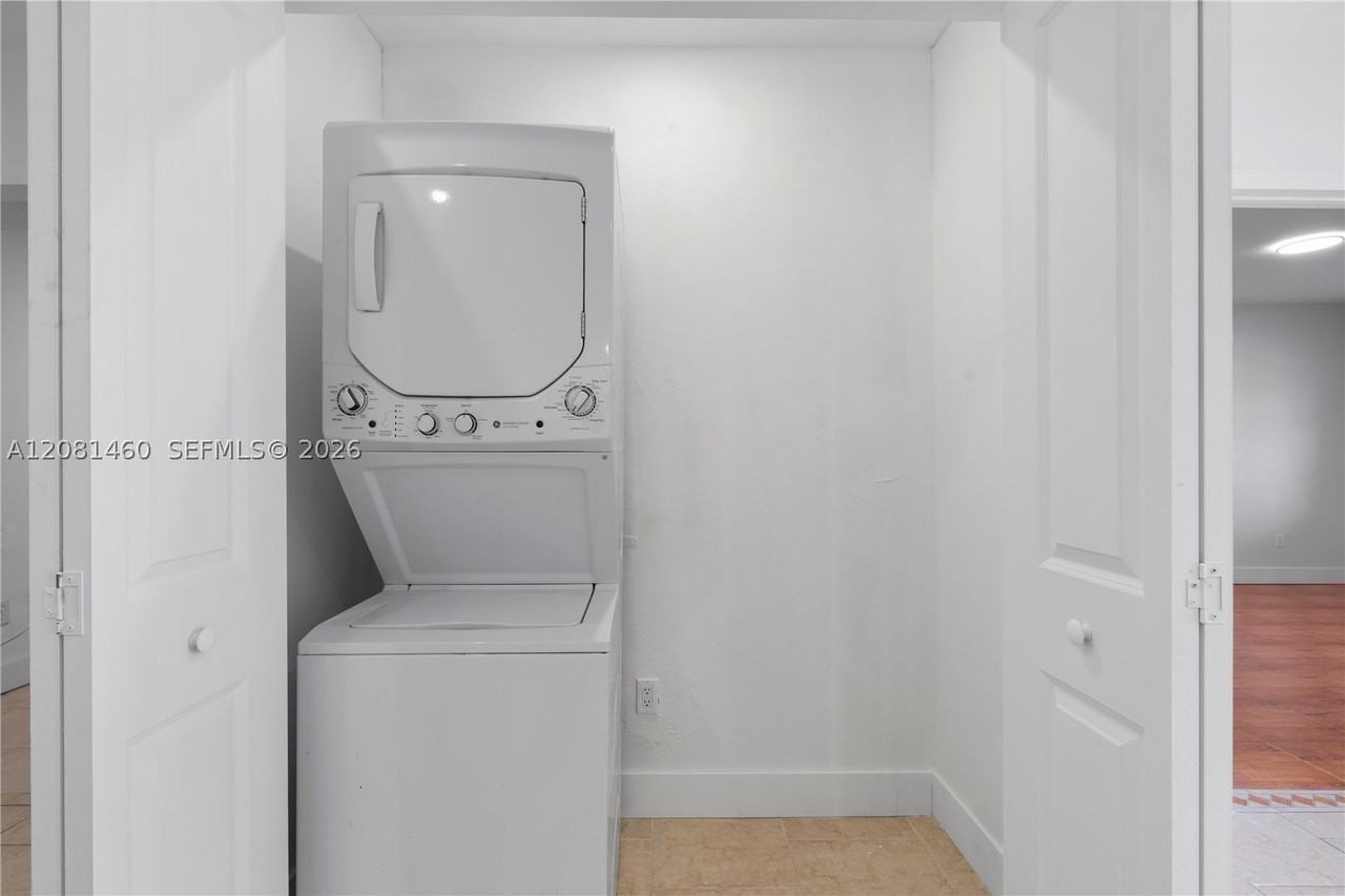 14013 Sw 90th Ave #107D - Photo 7 of 27
