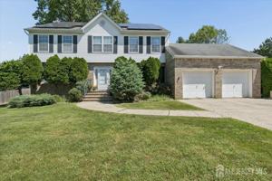featured image of 8 Piluso Way