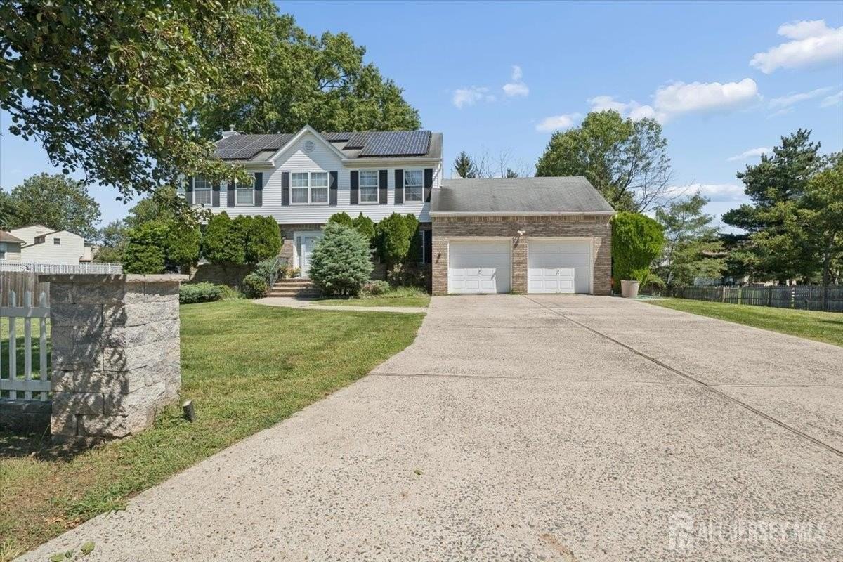 8 Piluso Way - Photo 2 of 43
