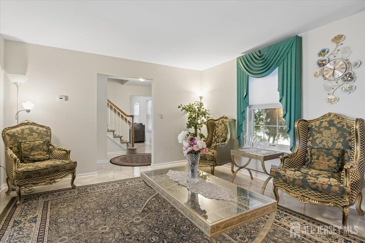 8 Piluso Way - Photo 6 of 43