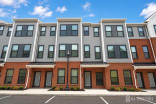 605 Parker Blvd - Photo 1 of 1