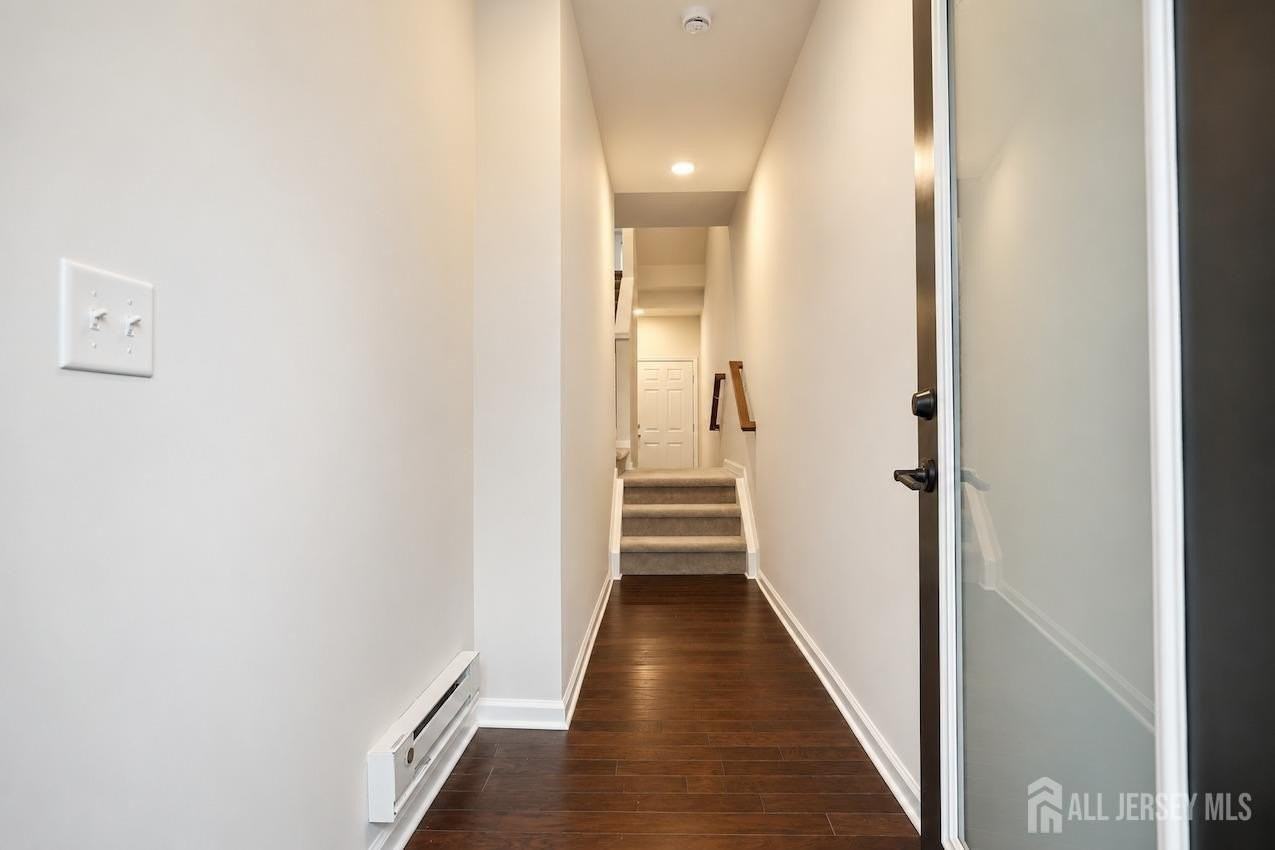 605 Parker Blvd - Photo 4 of 40