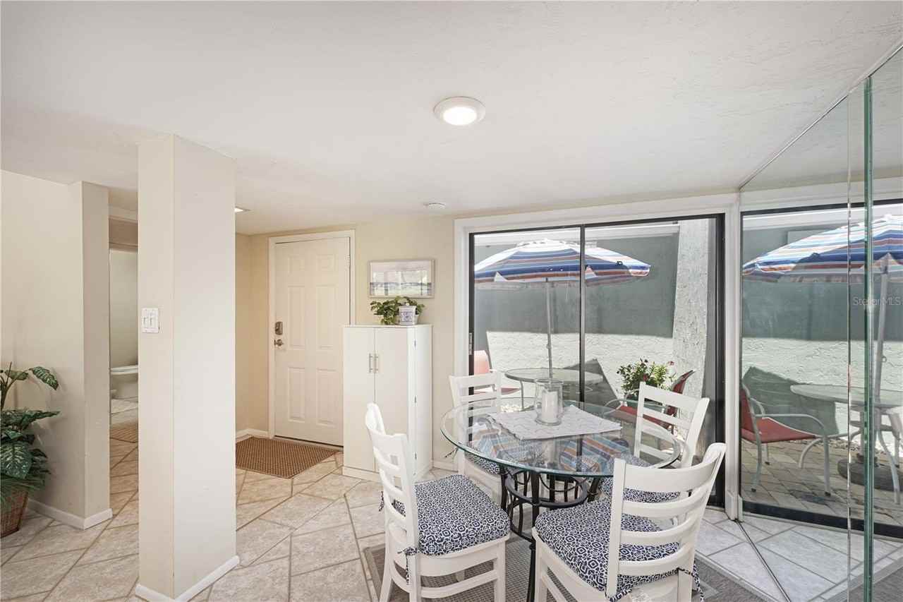 5903 43rd St W #5903 - Photo 4 of 11
