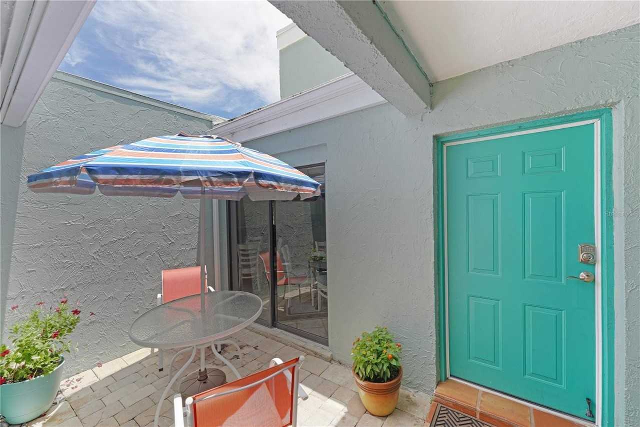 5903 43rd St W #5903 - Photo 5 of 11