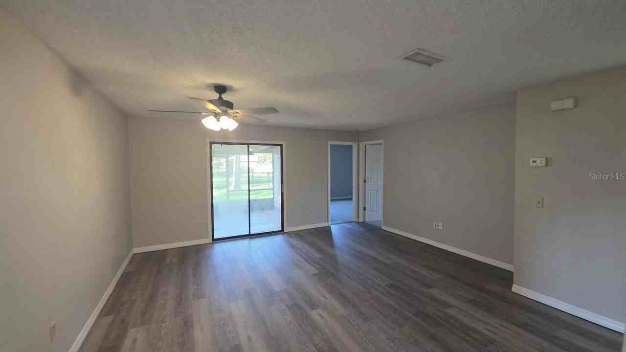 24 Wellside Ln - Photo 6 of 34