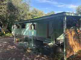 featured image of 10 Seminole Ave