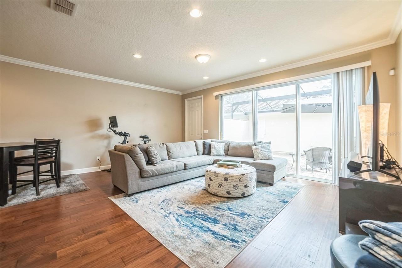 12129 Breda Ln - Photo 2 of 36
