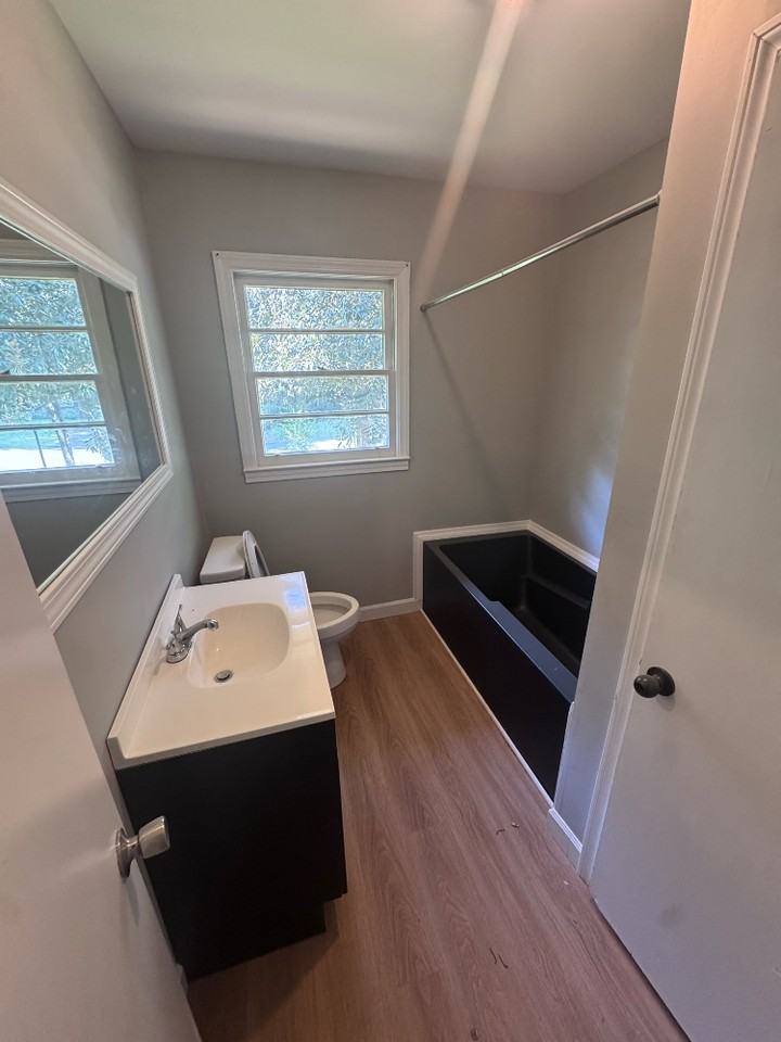 412 Beechwood Cir #1 - Photo 7 of 18