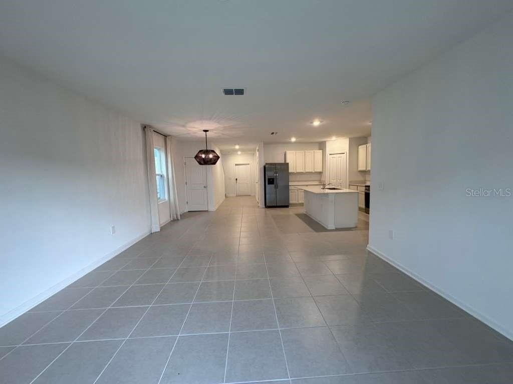 5031 Oaks River St - Photo 3 of 30