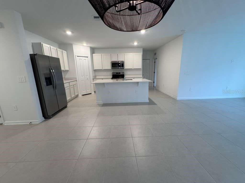 5031 Oaks River St - Photo 4 of 30