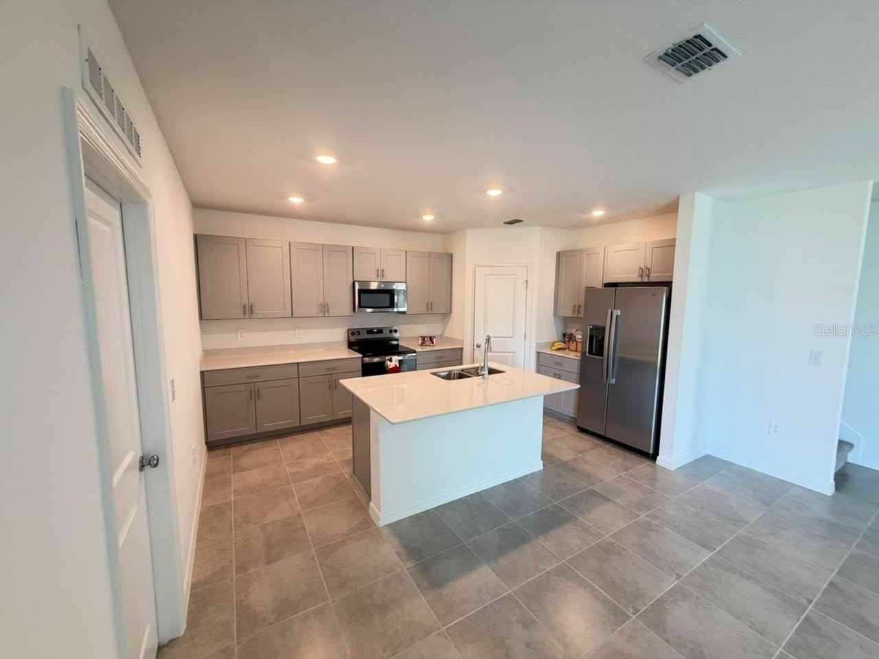 5423 CROWN POINT Road - Photo 4 of 28