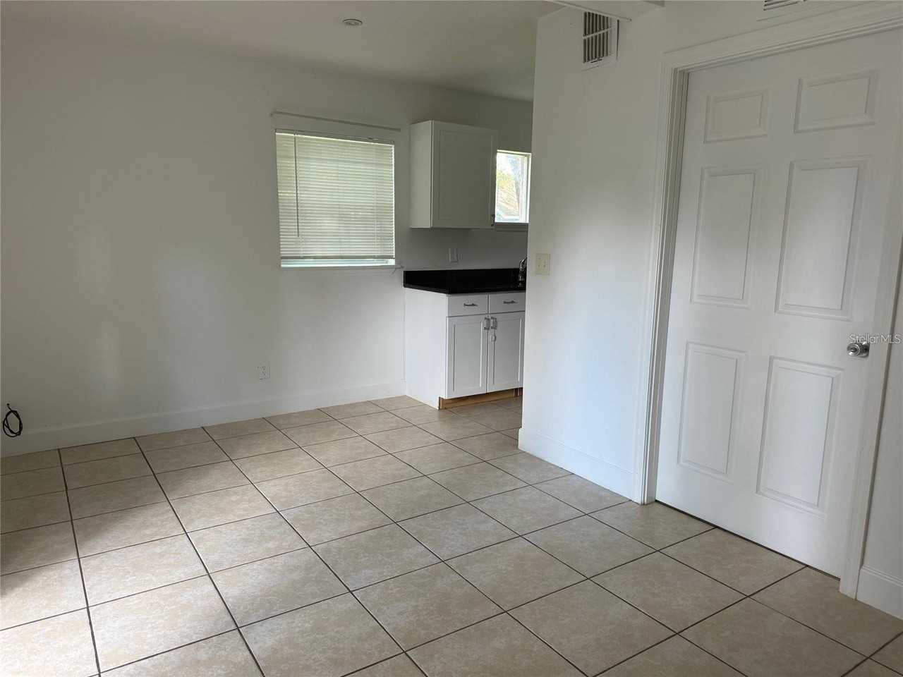 2416 Mayer St #6 - Photo 2 of 6