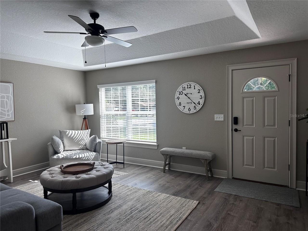 5990 Nw 60th Ter - Photo 4 of 27