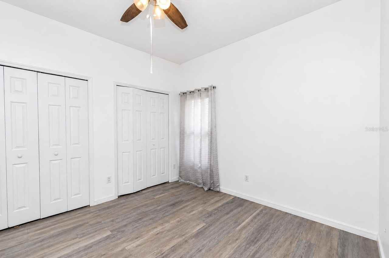 2711 Patrician Cir - Photo 4 of 15