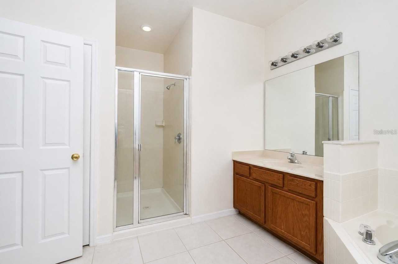 2711 Patrician Cir - Photo 6 of 15