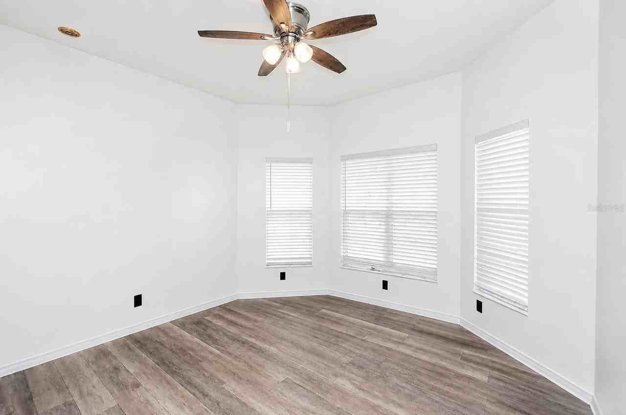 2711 Patrician Cir - Photo 7 of 15