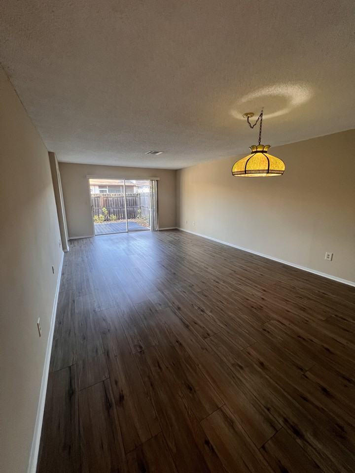 1116 Mary Joye Ave #1 - Photo 4 of 20