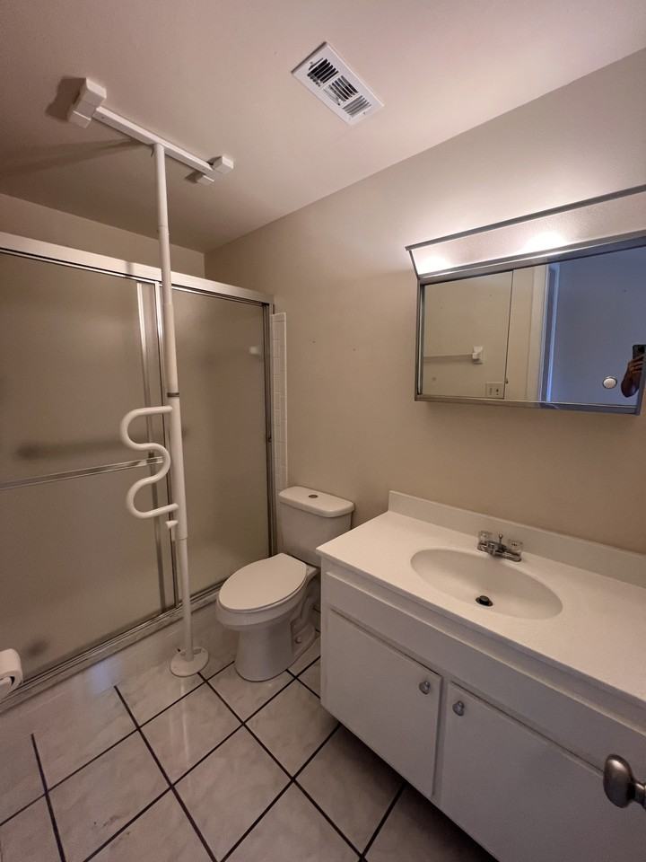 1116 Mary Joye Ave #1 - Photo 5 of 20